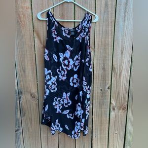 Torrid size 2 (2XL) Hi Low Floral Sheer Top - Black Top with White Floral Design
